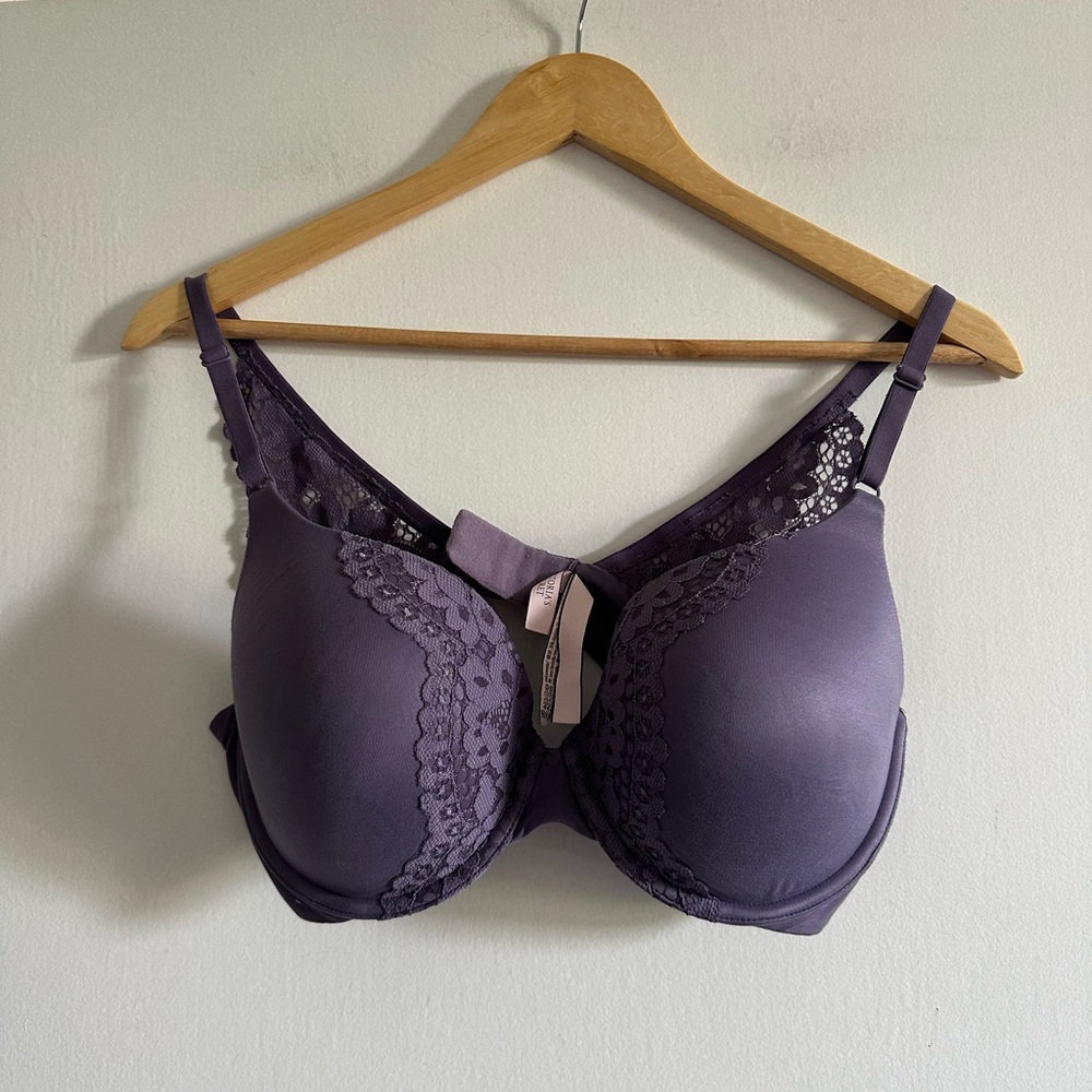 Victoria’s Secret Purple Lace Body by Victoria Perfect Shape Bra size 36D EUC - Picture 1 of 6